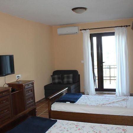 Villa Malina New Тиват Экстерьер фото